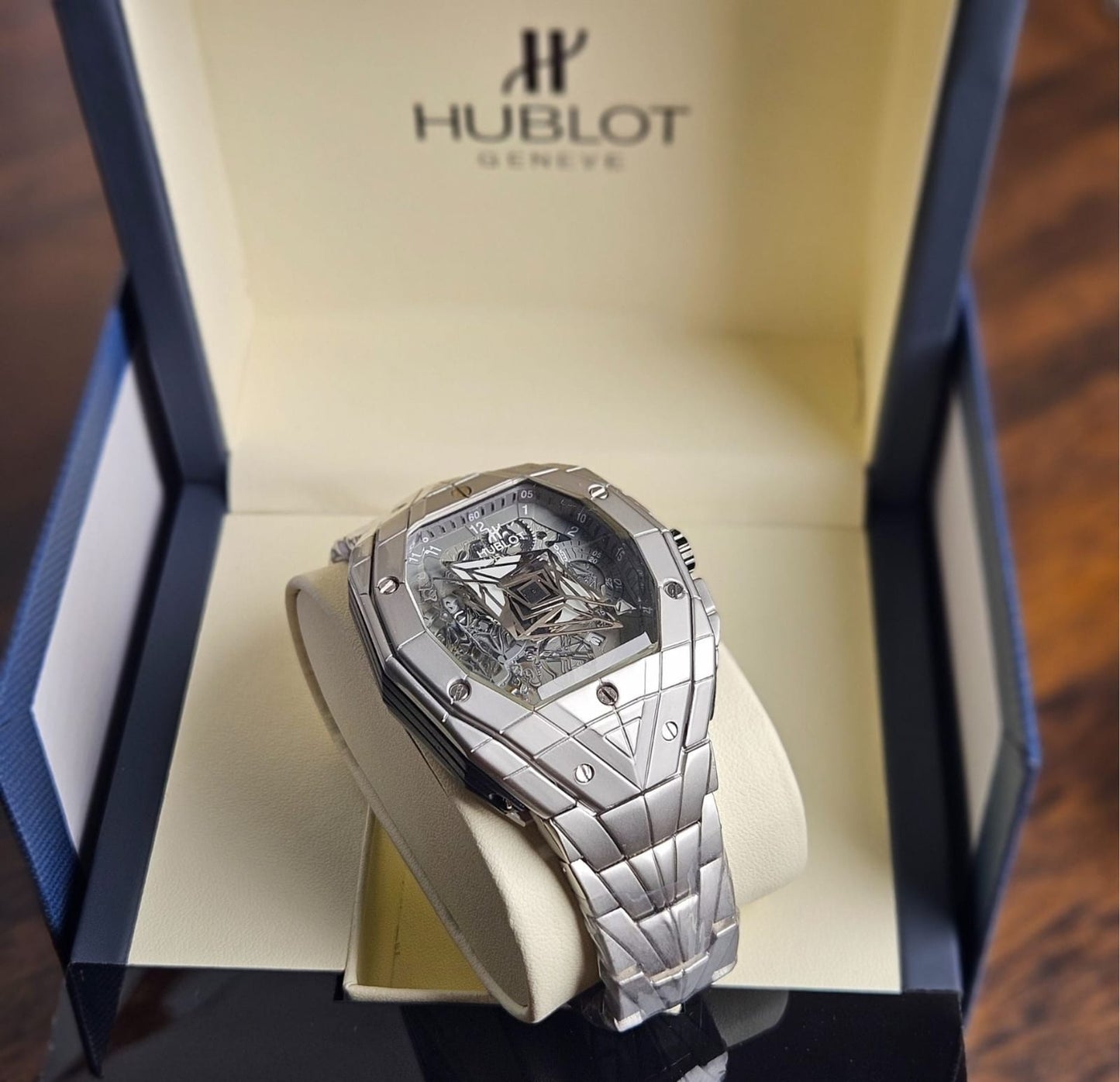 Hublot Big Bang Sang Bleu II